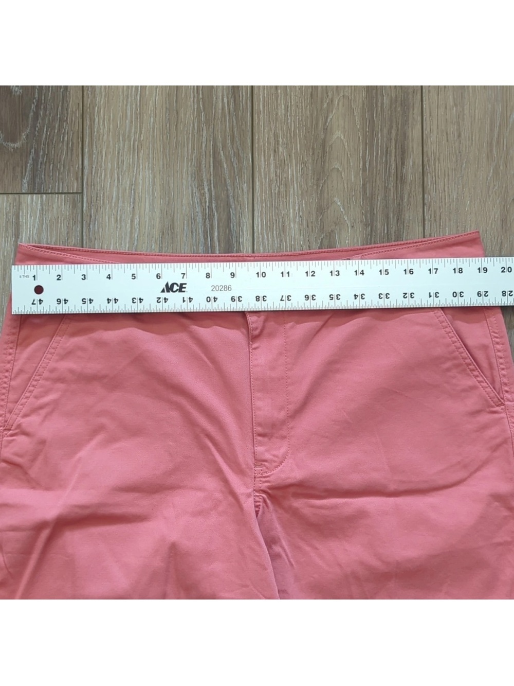 L.L.Bean Women’s Pink Chino Shorts Size 18 Reg 9" Inseam Stretch Pockets Y2K - Picture 2 of 10